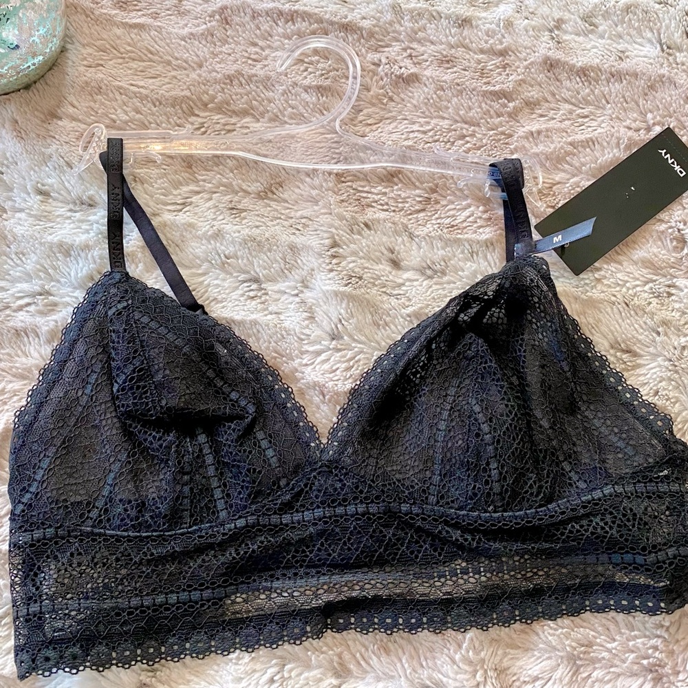 NWT DKNY Sexy Table Tops Lace Bralette Black Medium